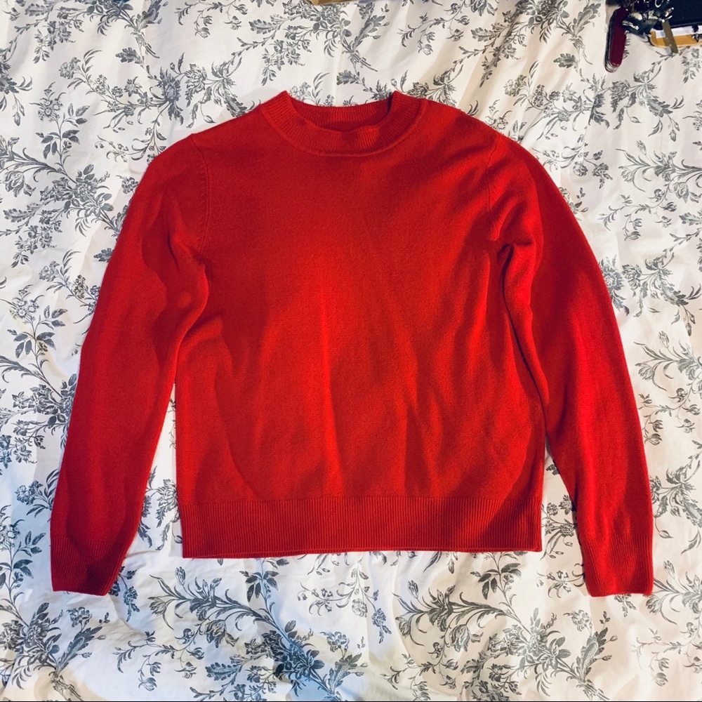 Vintage vibrant red mock neck sweater